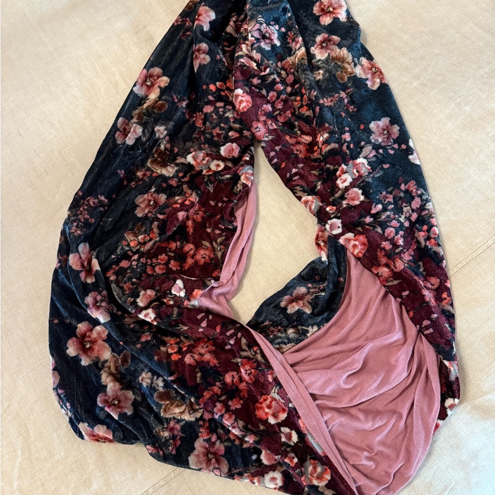 Floral Velvet Scarf